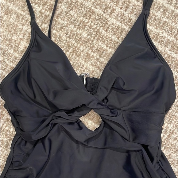Black One-Piece Swimsuit Sz Med - Picture 2 of 4